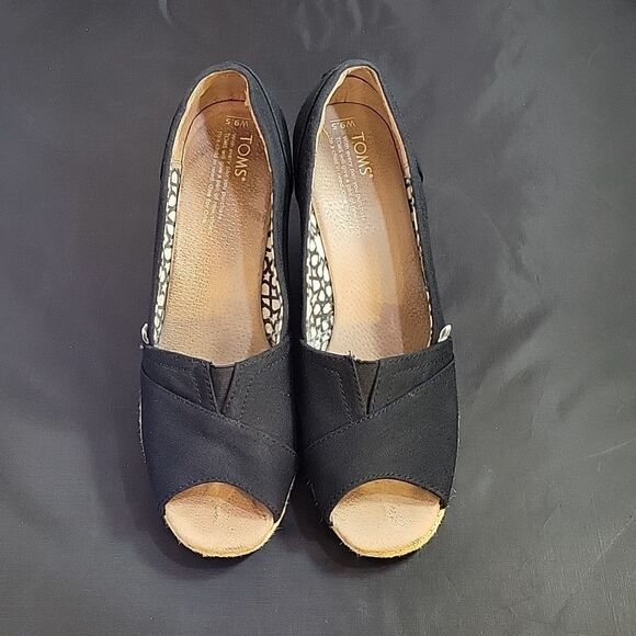 TOMS CLASSIC CANVAS WEDGE SANDAL - Picture 3 of 16